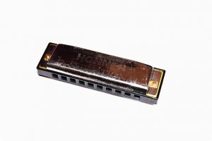 harmonica-1407275_640